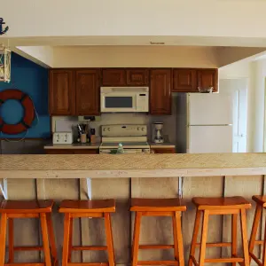 mariners roost bar and kitchen